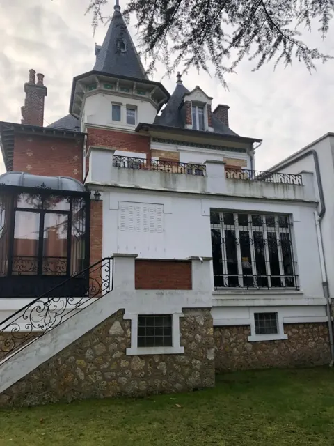 Couverture et bâtiment, photographie transmise par Lecoq Prestige Toiture